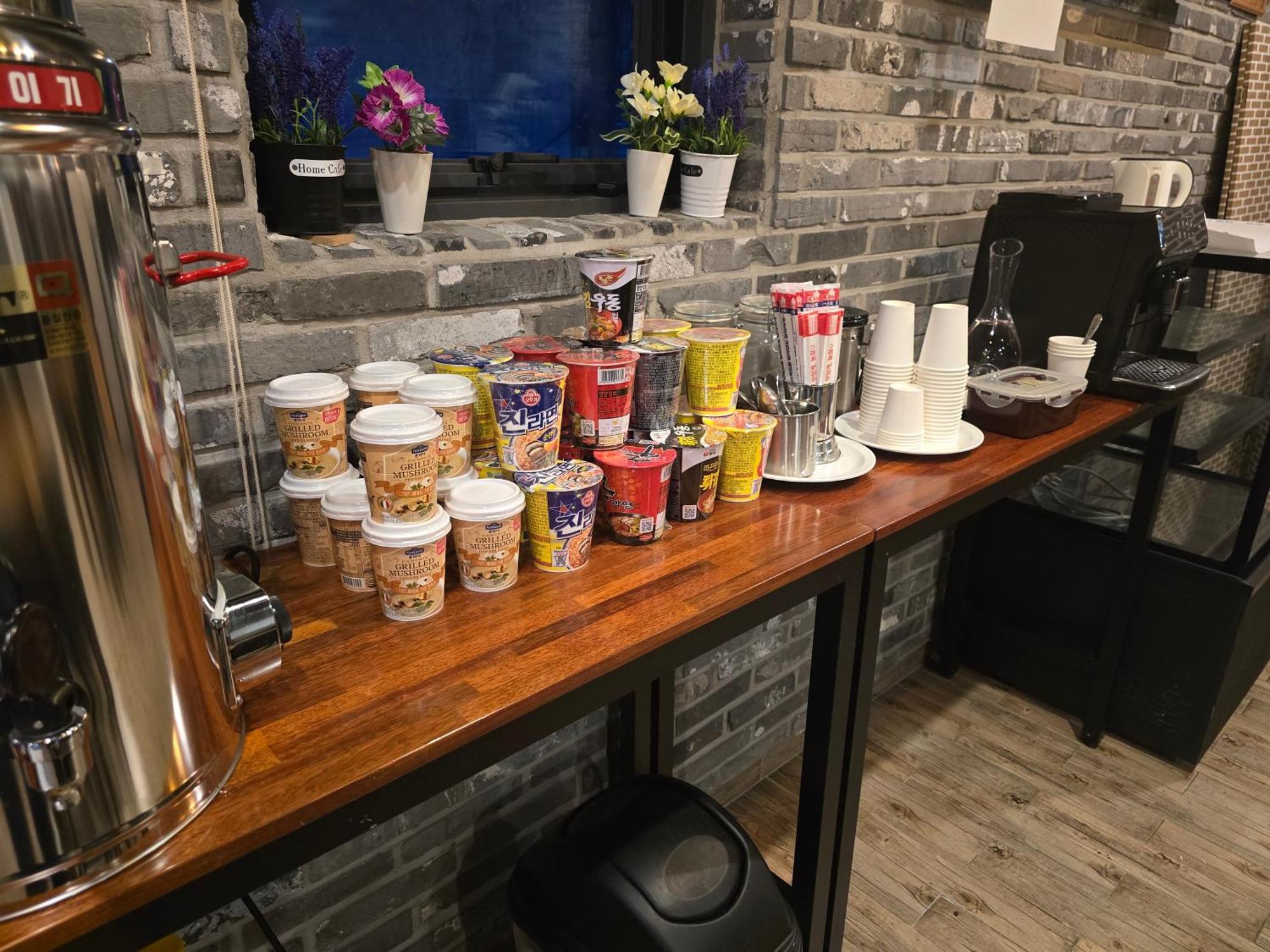义安酒店 顺天市 外观 照片
